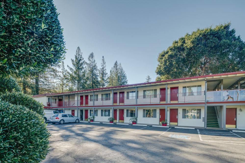 The Palo Alto Inn Екстериор снимка